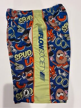 Boys great condition Flow Society Shorts sz. Y Large